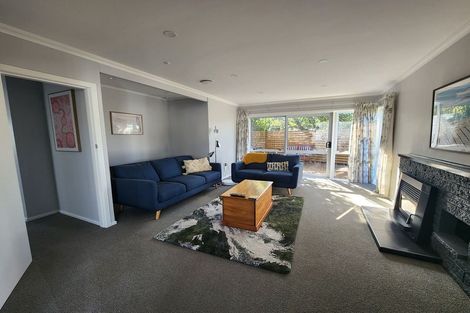 Photo of property in 49 Cecil Street, St Andrews, Hamilton, 3200