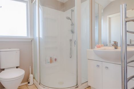 Photo of property in 30 Bevington Street, Avonhead, Christchurch, 8042