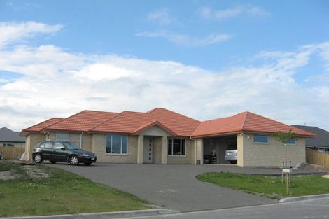 Photo of property in 8 Belgrave Drive, Rangiora, 7400