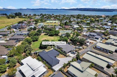 Photo of property in 370 One Tree Point Road, One Tree Point, 0118