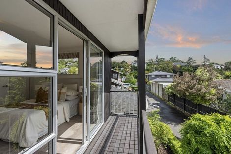 Photo of property in 2/14c Cashmere Road, Cashmere, Christchurch, 8022