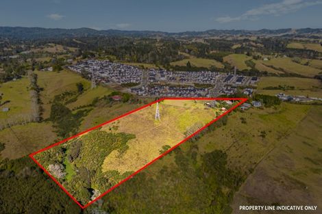 Photo of property in 23 Red Hills Road, Massey, Auckland, 0614