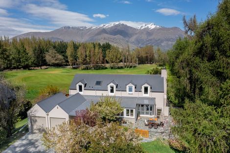 Photo of property in Millbrook Resort, 9 Chalmers Close, Arrowtown, 9371