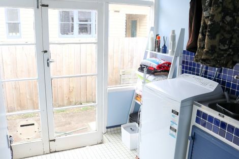 Photo of property in 11 Dagmar Street, Dannevirke, 4930