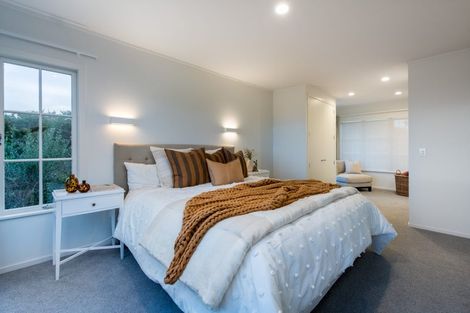 Photo of property in 107 East Coast Road, Castor Bay, Auckland, 0620