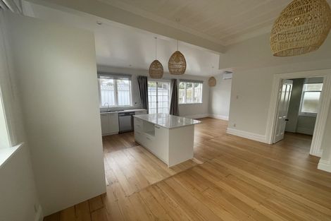 Photo of property in 26 Anne Street, Devonport, Auckland, 0624