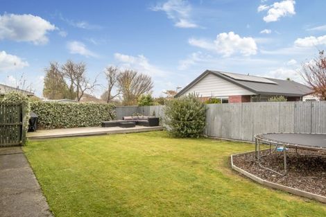 Photo of property in 27 Clipper Place, Redwood, Christchurch, 8051