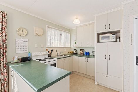 Photo of property in 135 Cracroft Street, Waitara, 4320