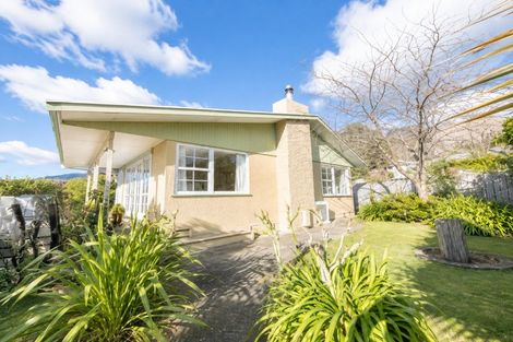 Photo of property in 27 Churchill Avenue, Richmond, 7020