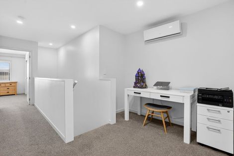 Photo of property in 28 Walter Merton Road, Hobsonville, Auckland, 0616