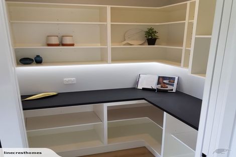 Photo of property in 3/213 Thornton Road, Cambridge, 3434