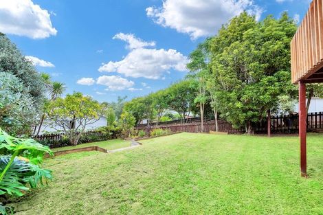 Photo of property in 50 Tamahere Drive, Glenfield, Auckland, 0629
