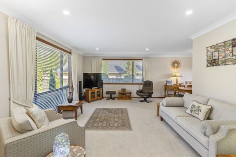 Photo of property in 14 Lansell Drive, East Tamaki Heights, Auckland, 2016