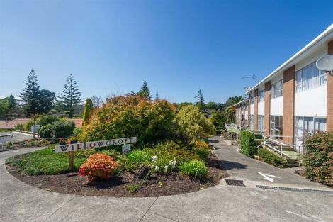 Photo of property in 2/16 Willerton Avenue, New Lynn, Auckland, 0600