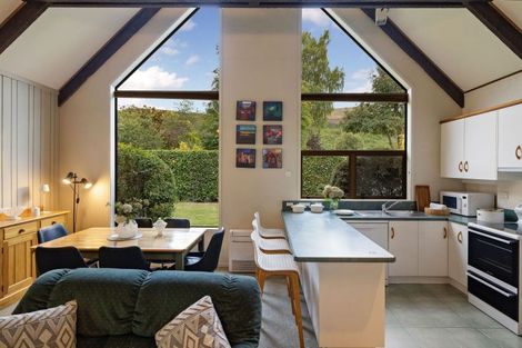 Photo of property in 36 Adamson Drive, Arrowtown, 9302