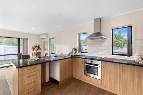 Photo of property in 21a Nirmal Place, Sunnyvale, Auckland, 0612