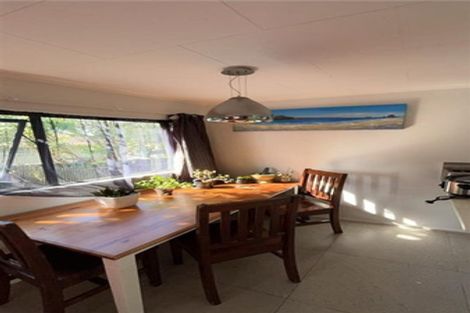 Photo of property in 30 Silverstone Place, Henderson, Auckland, 0612