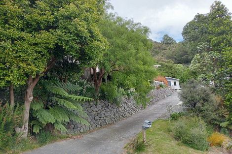 Photo of property in 52 Ngahere Street, Stokes Valley, Lower Hutt, 5019