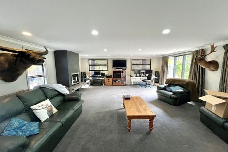 Photo of property in 77 Paremoremo Road, Lucas Heights, Auckland, 0632