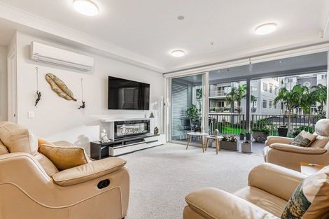 Photo of property in 237 Hibiscus Drive, Orewa, 0931