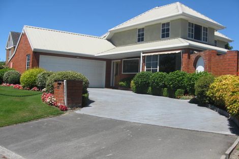 Photo of property in 2/8 Ilam Park Place, Ilam, Christchurch, 8041