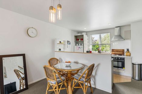 Photo of property in 48 Albionvale Road, Glen Eden, Auckland, 0602
