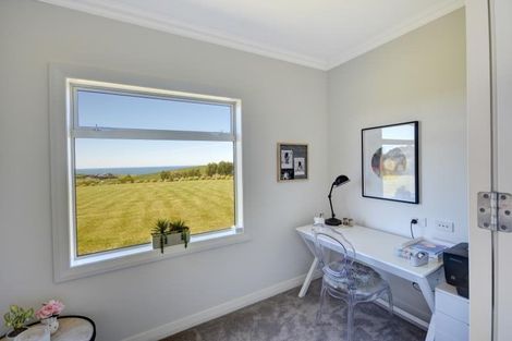 Photo of property in 73 Blackhead Road, Blackhead, Dunedin, 9076