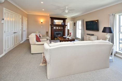 Photo of property in 17 Euphrasie Drive, Aidanfield, Christchurch, 8025