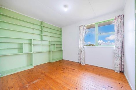 Photo of property in 156 Sunset Road, Unsworth Heights, Auckland, 0632