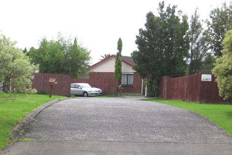 Photo of property in 2/12 Miriam Corban Heights, Henderson, Auckland, 0612