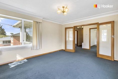Photo of property in 1 Broomlea Street, Wakari, Dunedin, 9010