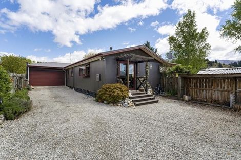 Photo of property in 162 Waenga Drive, Cromwell, 9310