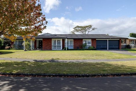 Photo of property in 19 Anaru Place, Awapuni, Palmerston North, 4412