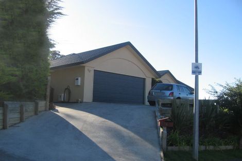 Photo of property in 5 Petrel Lane, Whitby, Porirua, 5024