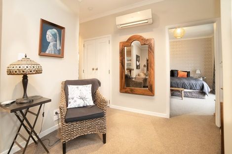 Photo of property in 55 Bowen Street, Cambridge, 3434