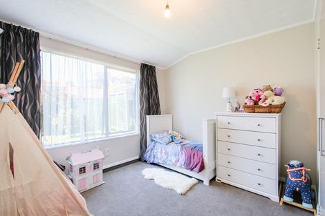 Photo of property in 1 Kotuku Place, Taradale, Napier, 4112