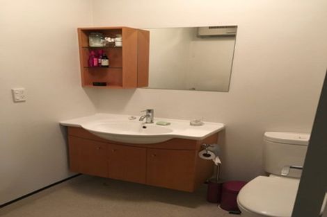 Photo of property in Budget Car Rental, 2/81 Ghuznee Street, Te Aro, Wellington, 6011