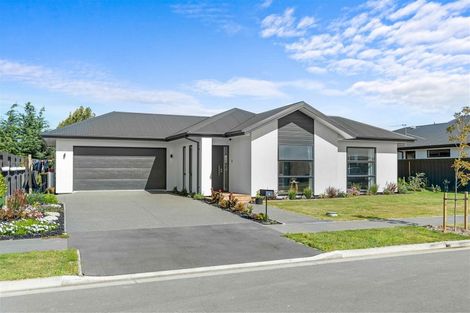 Photo of property in 4 Tussle Grove, Halswell, Christchurch, 8025