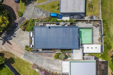 Photo of property in 1/170 Stapleford Crescent, Browns Bay, Auckland, 0630