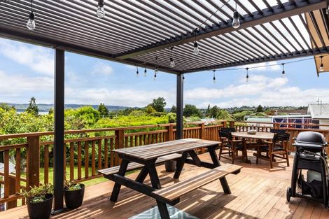 Photo of property in 69 Richmond Avenue, Richmond Heights, Taupo, 3330