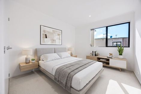Photo of property in 32 Whenuapai Drive, Whenuapai, Auckland, 0618