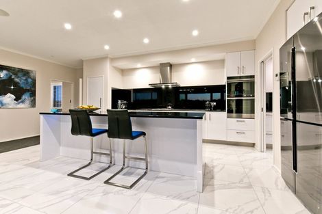 Photo of property in 10 Waimaki Way, Gulf Harbour, Whangaparaoa, 0930