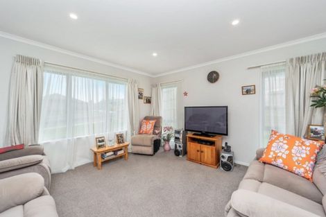 Photo of property in 11 Meadowview Drive, Morrinsville, 3300