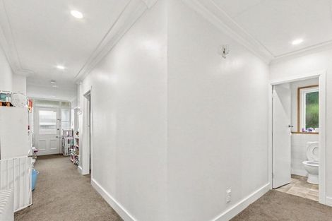 Photo of property in 12 Hunia Street, Marton, 4710