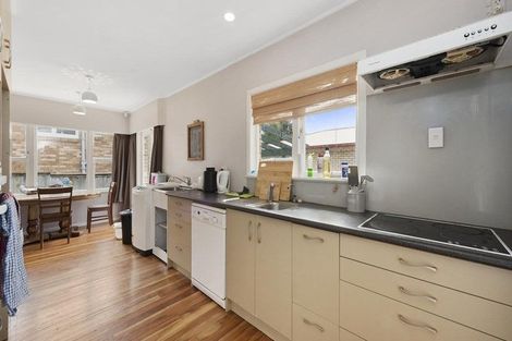 Photo of property in 26 Helena Road, Hillcrest, Hamilton, 3216