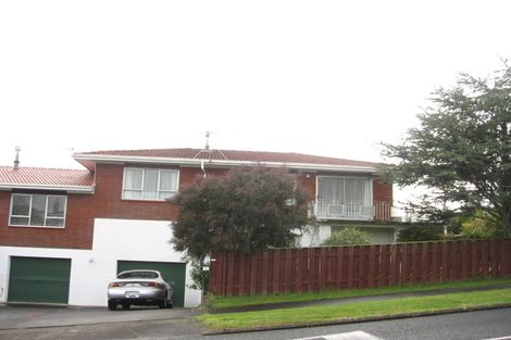 Photo of property in 2/56 Marriott Road, Pakuranga, Auckland, 2010