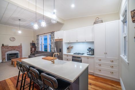 Photo of property in 46 Lombard Street, Palmerston North, 4410