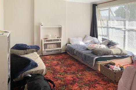 Photo of property in 86 Stillwater Place, Westbrook, Palmerston North, 4412