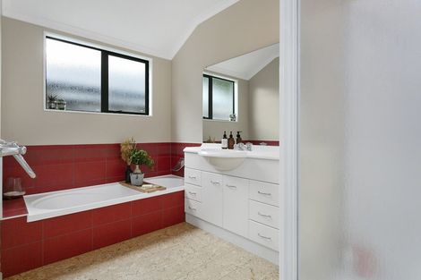 Photo of property in 115 Kingsley Street, Leamington, Cambridge, 3432