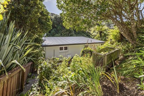 Photo of property in 69 Awarua Street, Ngaio, Wellington, 6035